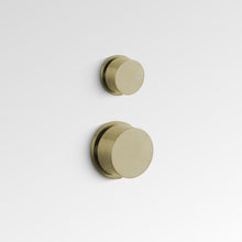 Element Progressive Bath/Shower Diverter Mixer