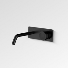 DIAMOND Wall Basin Mixer Set with Backplate