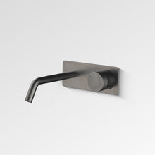 DIAMOND Wall Basin Mixer Set with Backplate